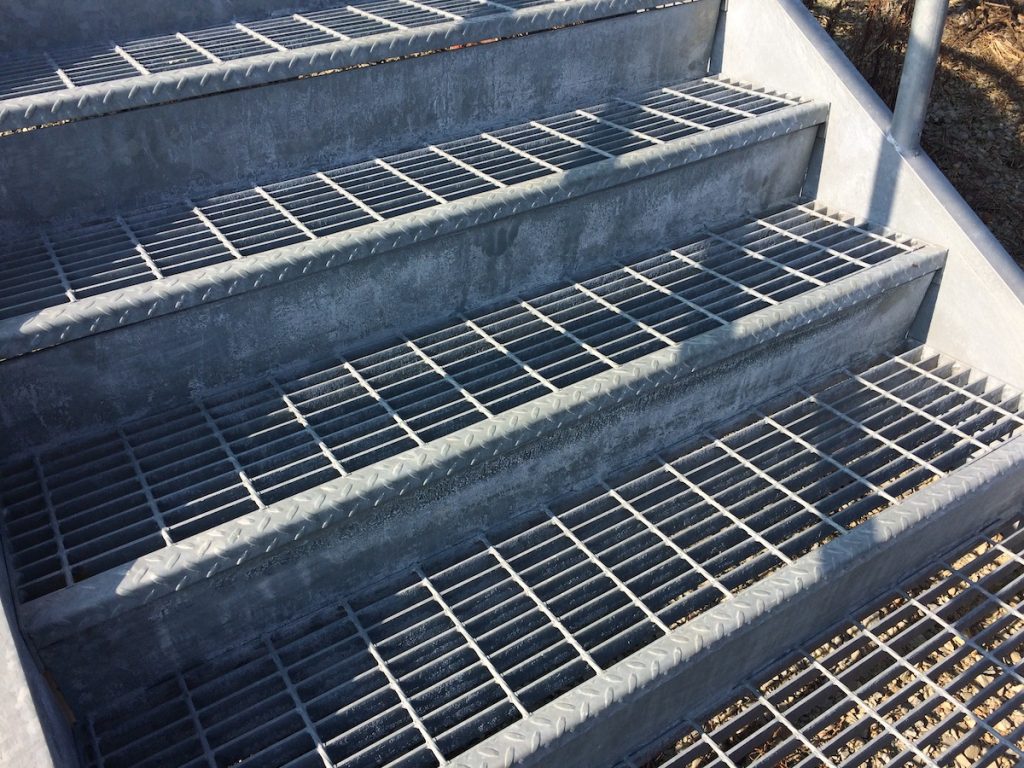 Grating Treads